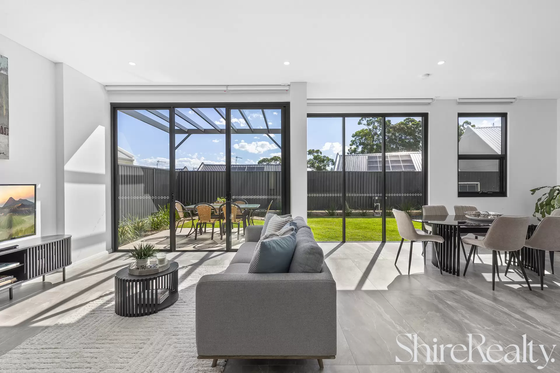 33 Imperial Road, Castle Hill, Castle Hill - Thumbnail 4