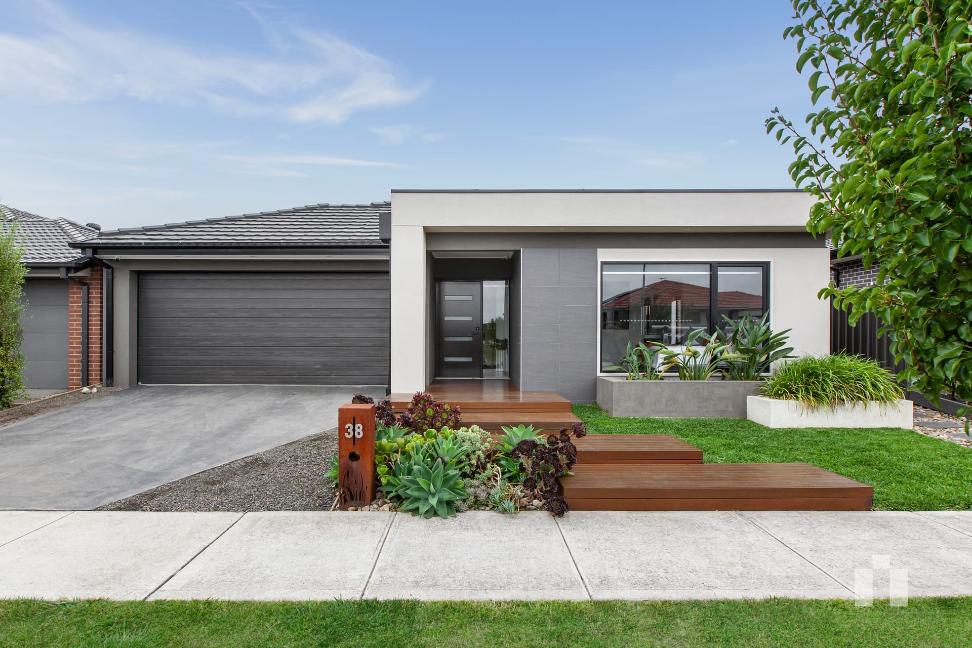 38 Freehold Street, Doreen - Thumbnail 2