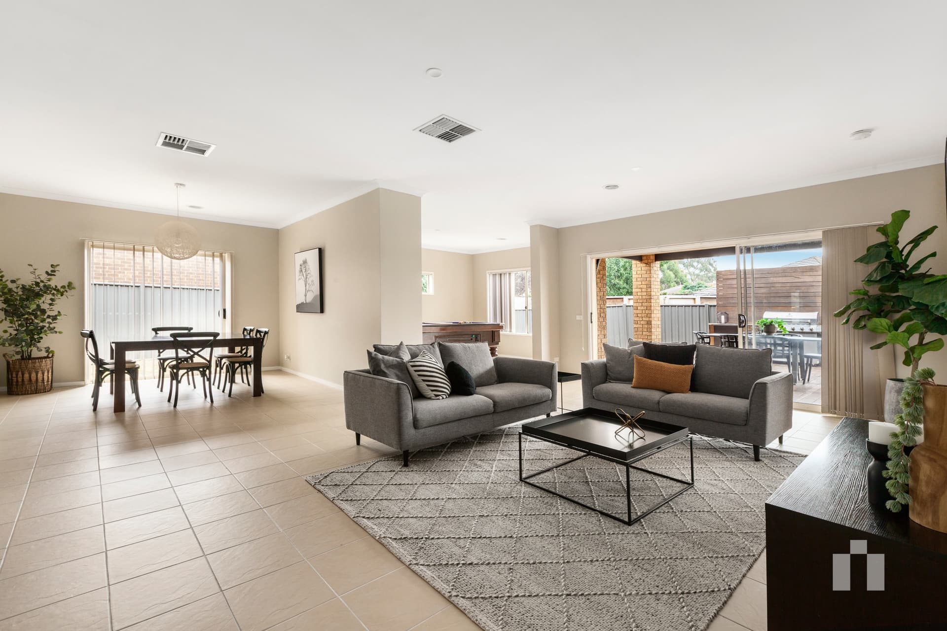 15 Yoemans Drive, Mernda - Thumbnail 5