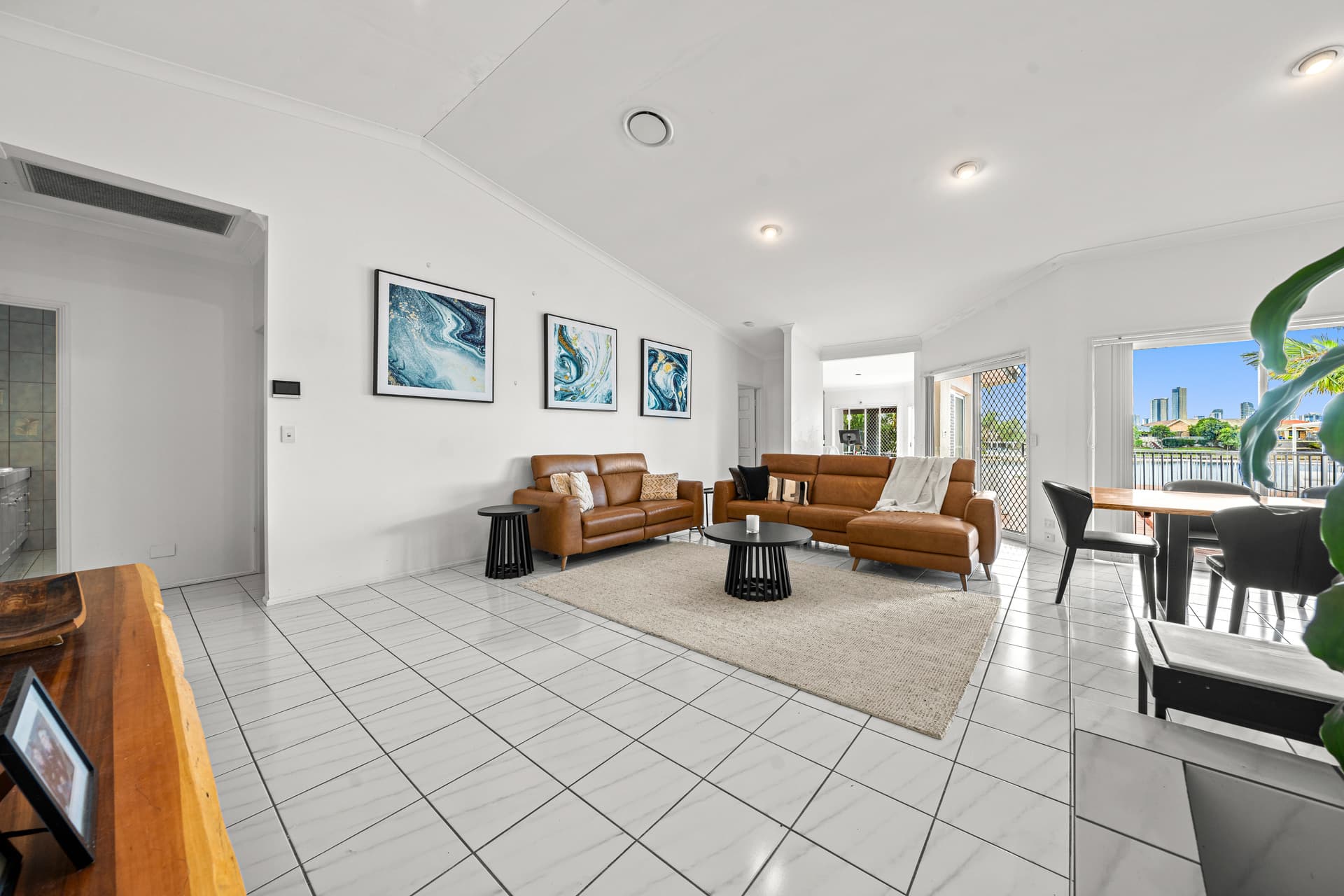 12 Wanneroo Court, Mermaid Waters, QLD, 4218, Mermaid Waters - Thumbnail 7