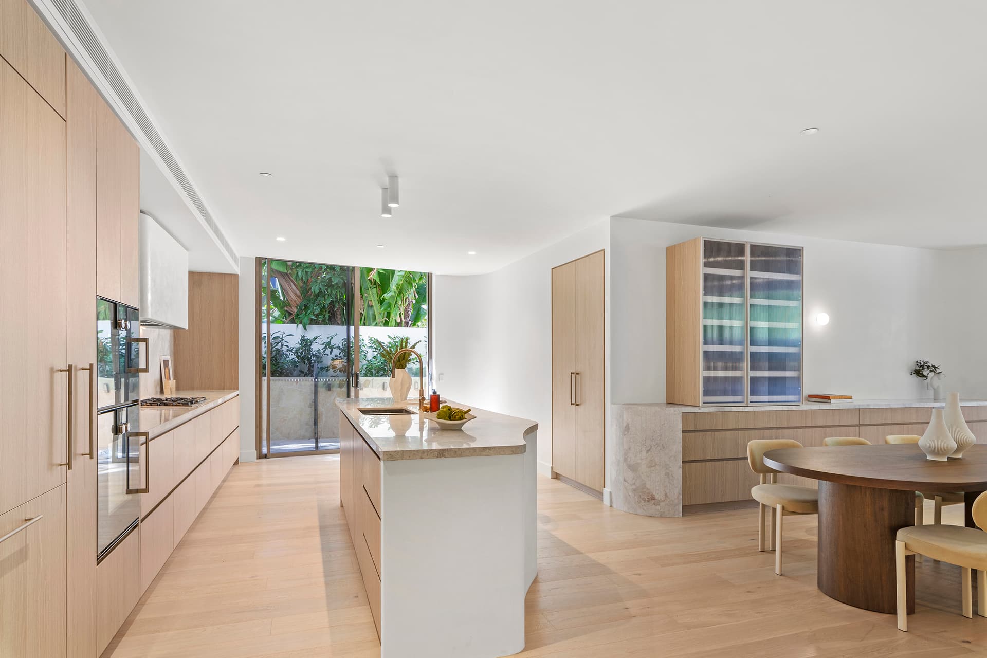 2/13-15 Chairlift Avenue, Mermaid Beach, QLD, 4218, Mermaid Beach - Thumbnail 2