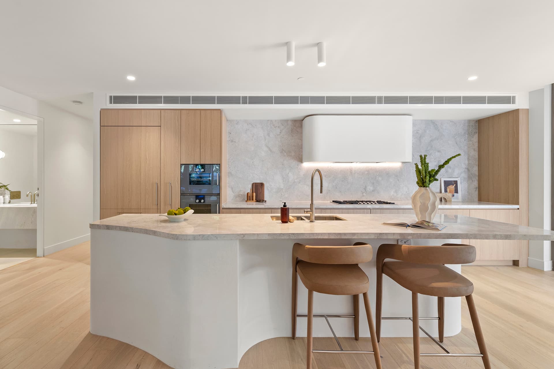 2/13-15 Chairlift Avenue, Mermaid Beach, QLD, 4218, Mermaid Beach - Thumbnail 3
