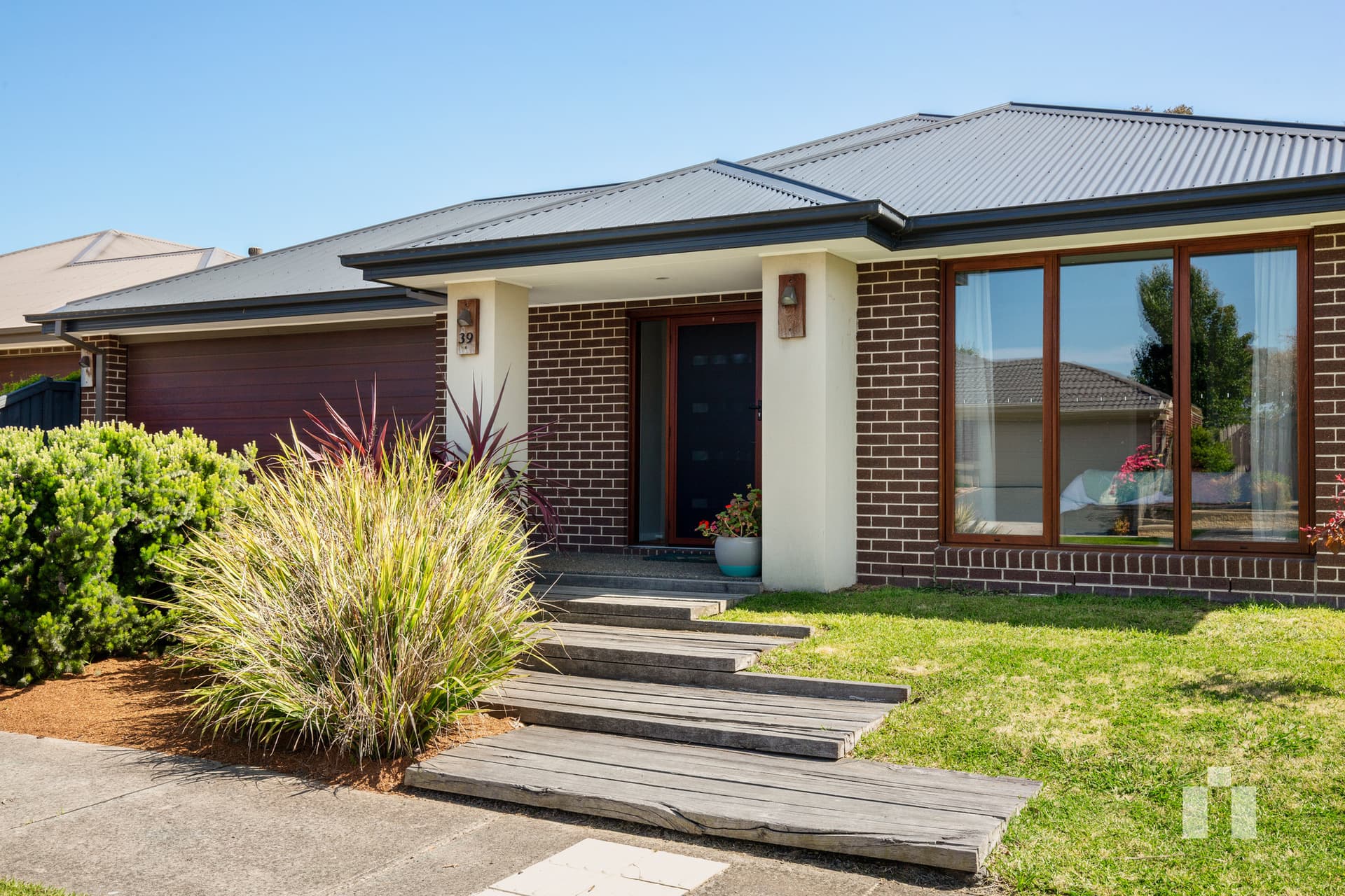 39 Lacombe Boulevard, Doreen - Thumbnail 3