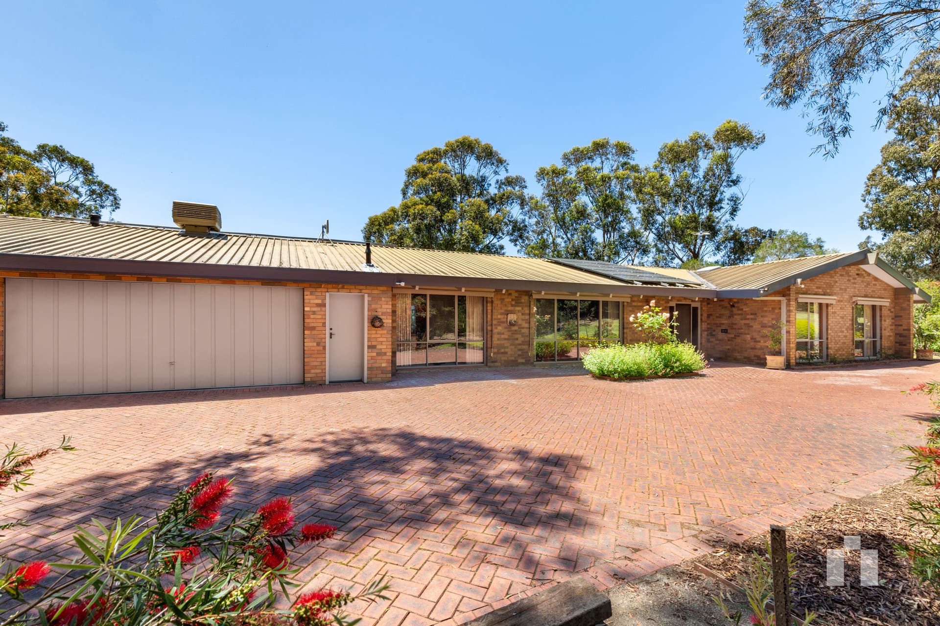 935 Arthurs Creek Road, Arthurs Creek - Thumbnail 4