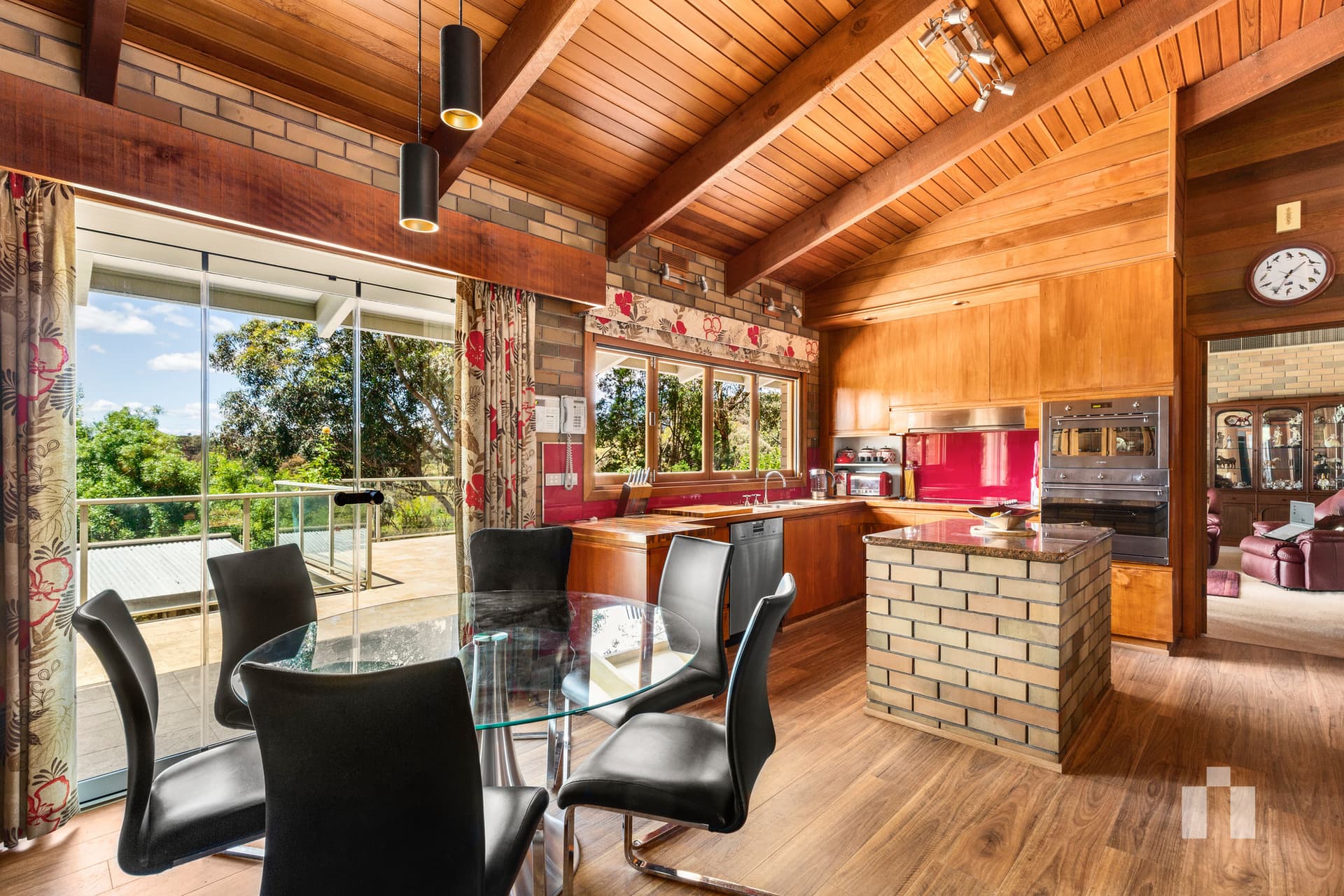 935 Arthurs Creek Road, Arthurs Creek - Thumbnail 7
