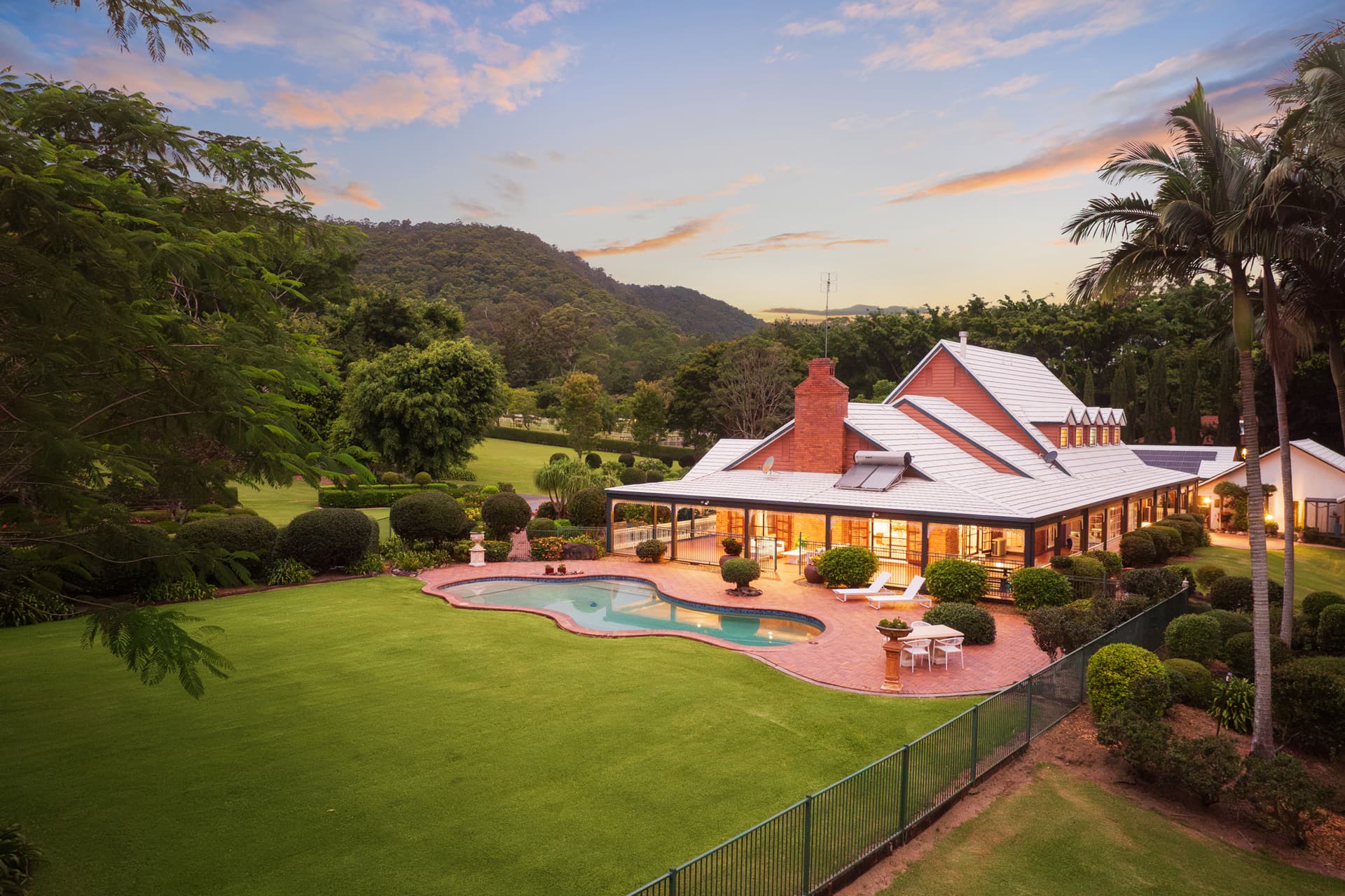 105 Lanes Road, Wongawallan, QLD, 4210, Wongawallan - Thumbnail 7