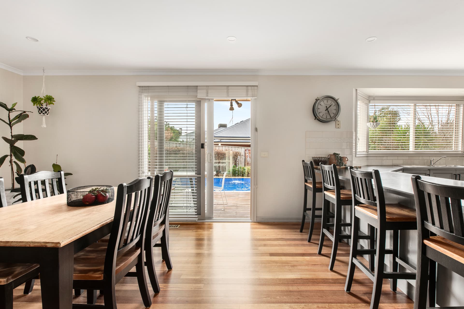 51 Rothacker Rise, Doreen - Thumbnail 5