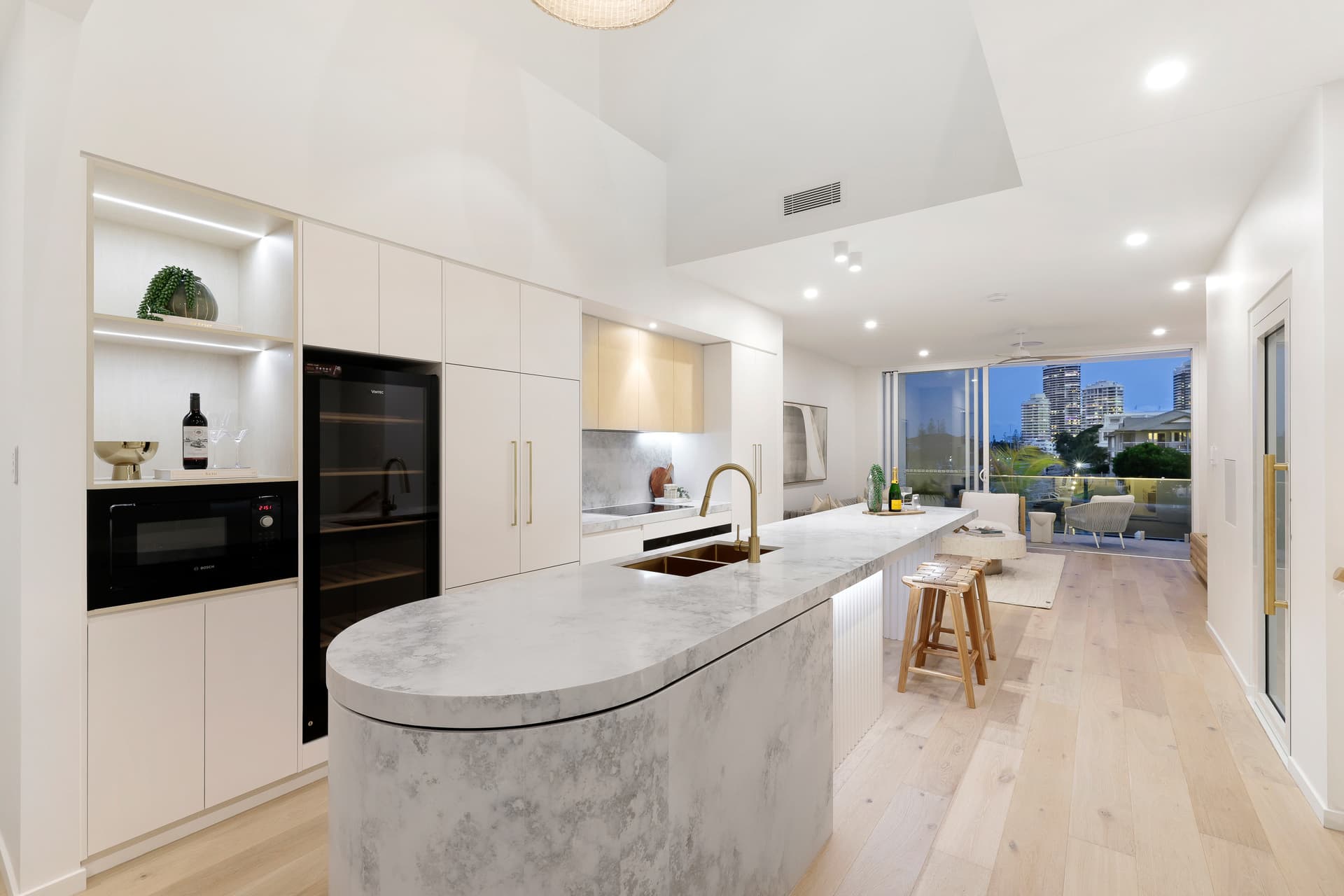 2/10-12 Jennifer Avenue, Runaway Bay, QLD, 4216, Runaway Bay - Thumbnail 6