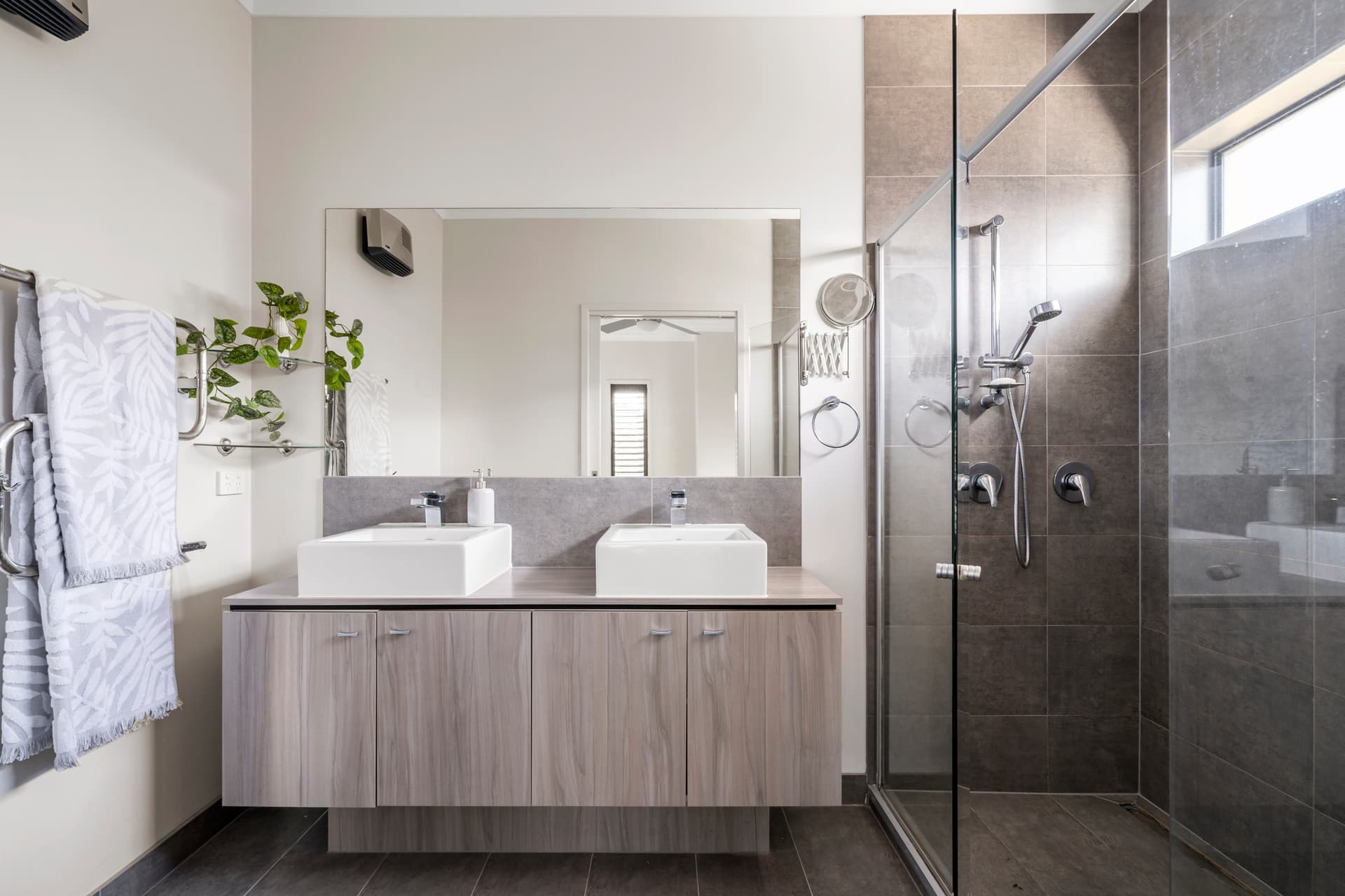6 Bronte Crescent, Doreen - Thumbnail 7