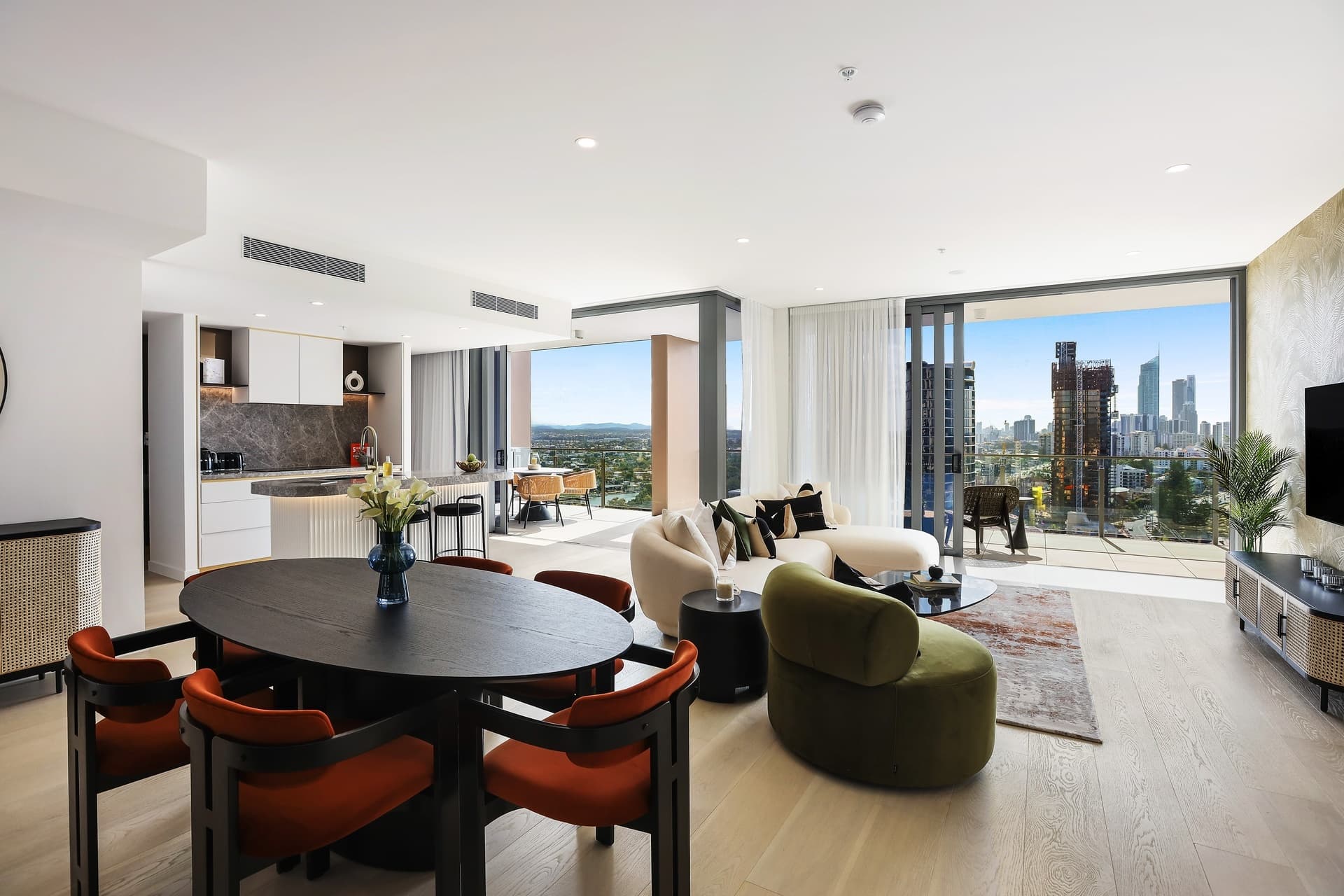 1501/122 Surf  Parade, Broadbeach, QLD, 4218, Broadbeach - Thumbnail 5