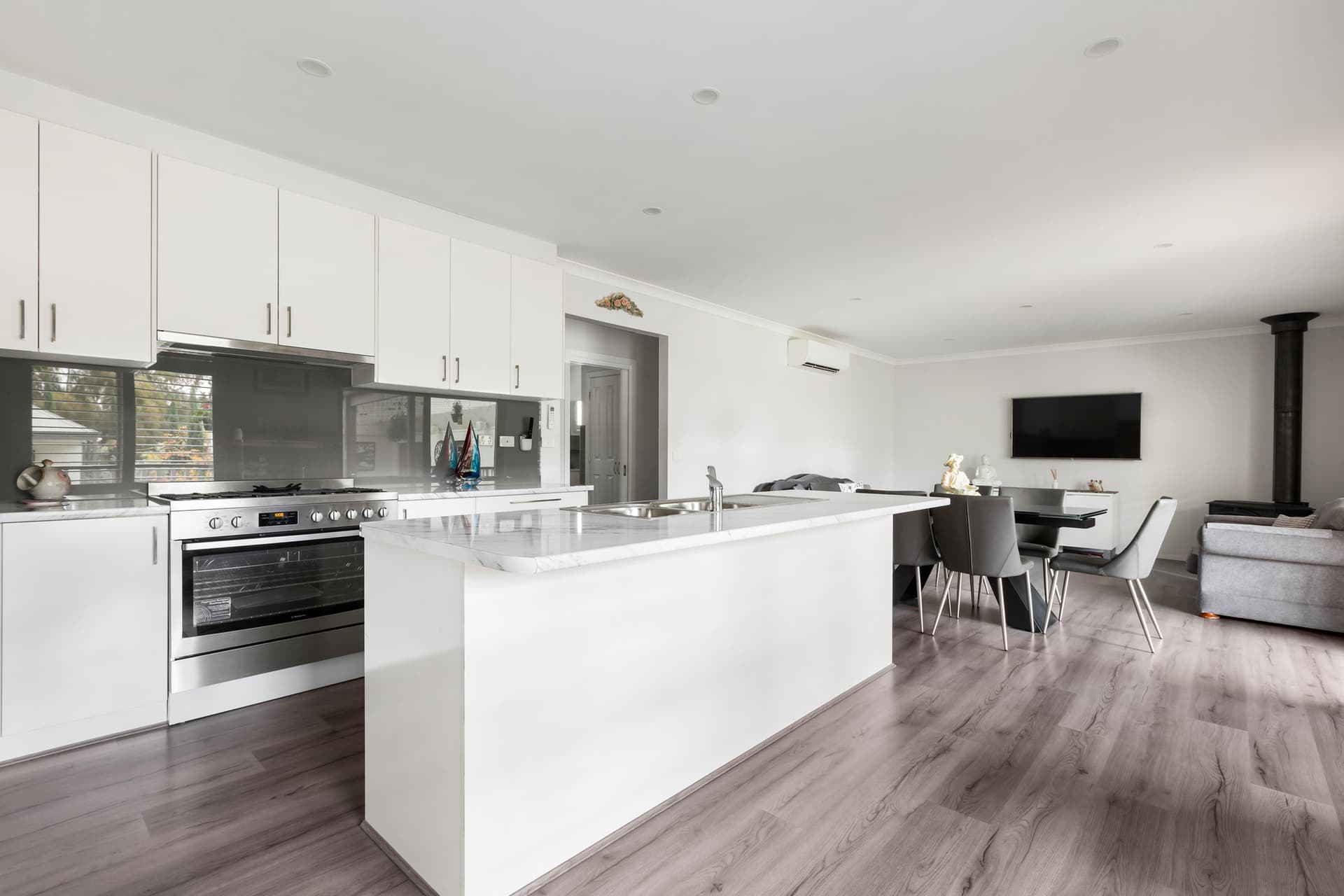 45 Woodstock Drive, Doreen - Thumbnail 6