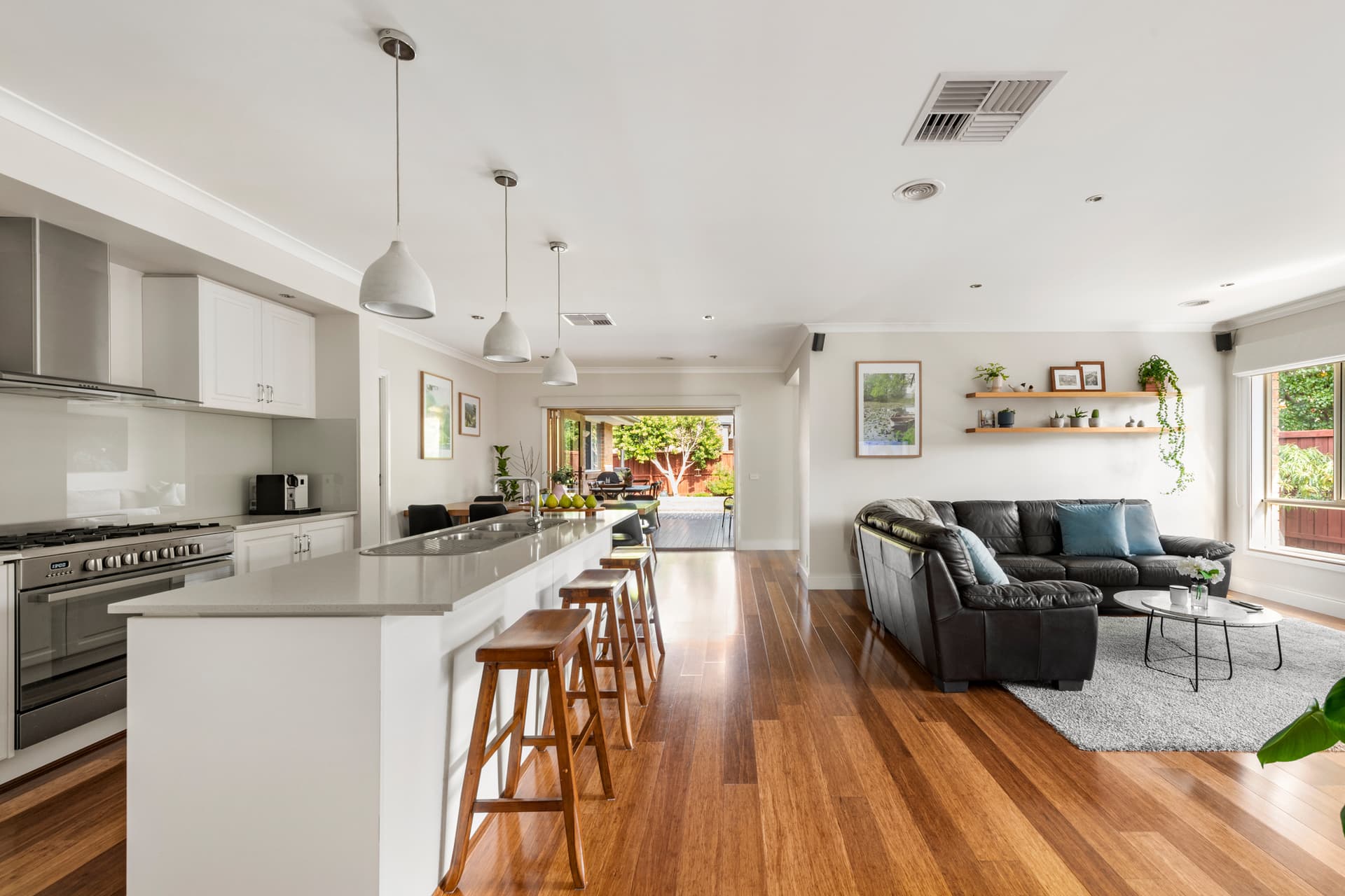 27 Leonardo Drive, Mernda - Thumbnail 3