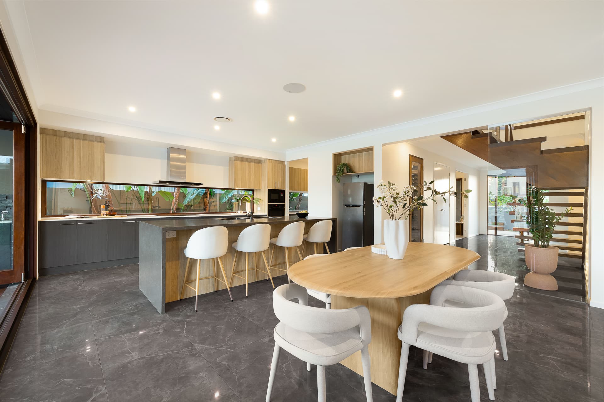 86 Rio Vista Boulevard, Broadbeach Waters, QLD, 4218, Broadbeach Waters - Thumbnail 6