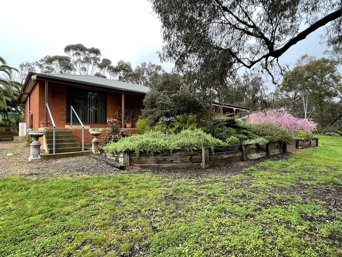 8 Clarke Street, Eaglehawk VIC 3556, Eaglehawk - Image 1