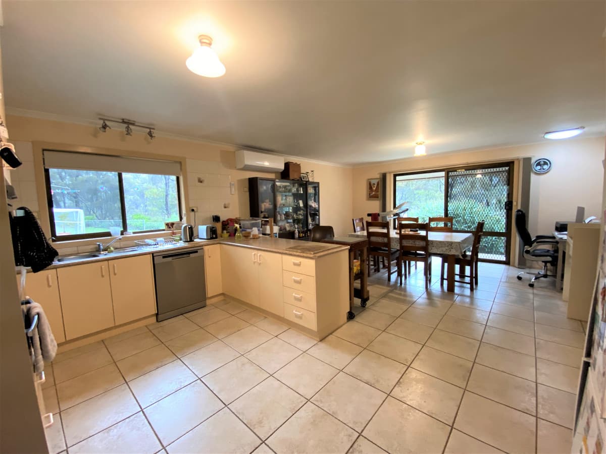 8 Clarke Street, Eaglehawk VIC 3556, Eaglehawk - Thumbnail 5