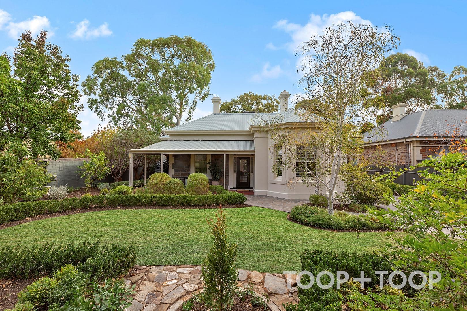 13 Desaumarez Street, Kensington Park SA 5068, Kensington Park - Image 1