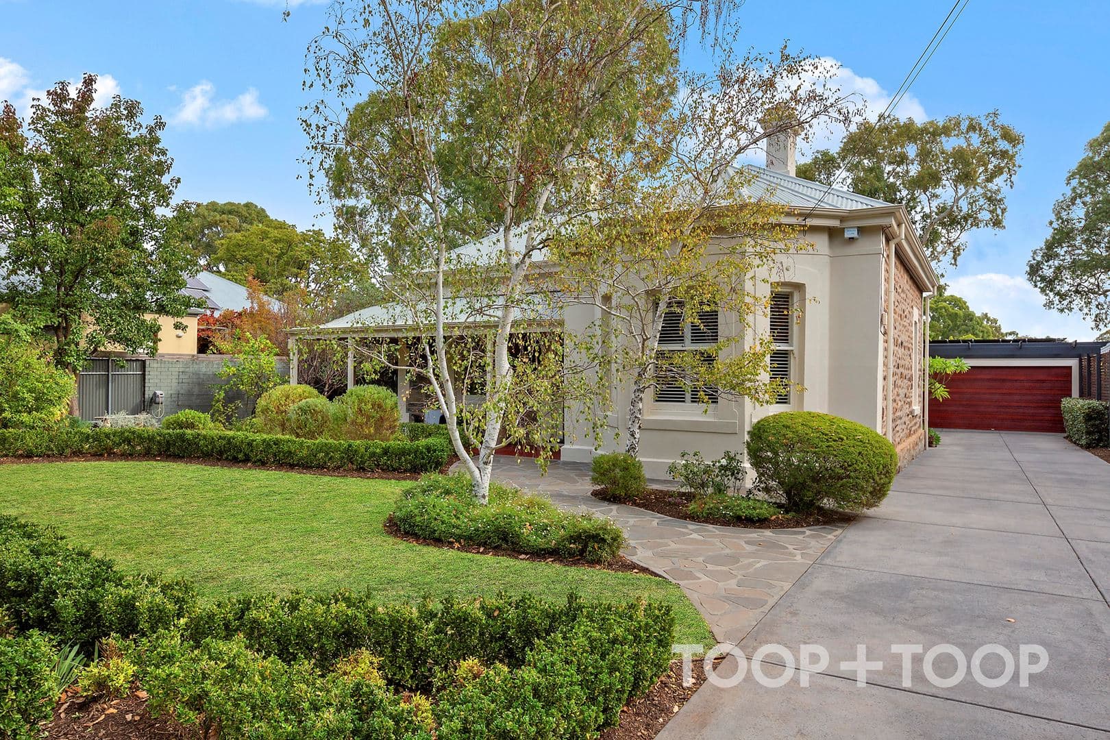 13 Desaumarez Street, Kensington Park SA 5068, Kensington Park - Thumbnail 2