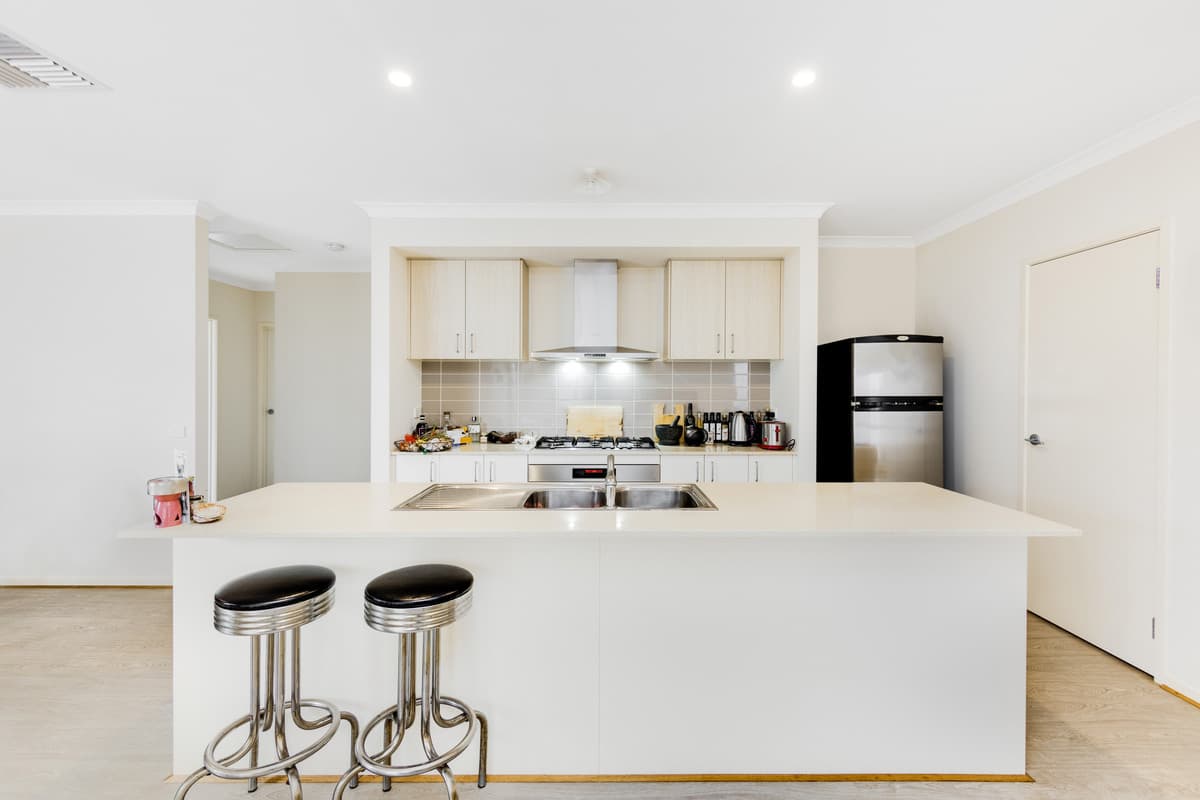 36 Stonebridge Road, Drysdale VIC 3222, Drysdale - Thumbnail 2