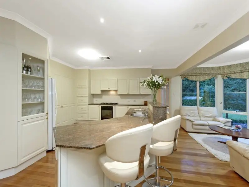 7 Rosedale Place, West Pennant Hills NSW, West Pennant Hills - Thumbnail 2