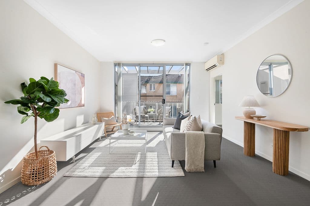 10/12-16 Terrace Road, Dulwich Hill - Image 1