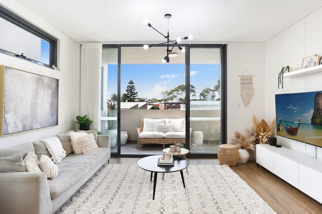 8/1559 Botany Road, Botany - Image 1