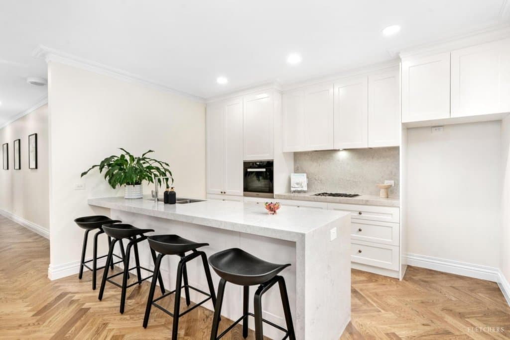 1/91 Warrigal Road, Surrey Hills - Thumbnail 3