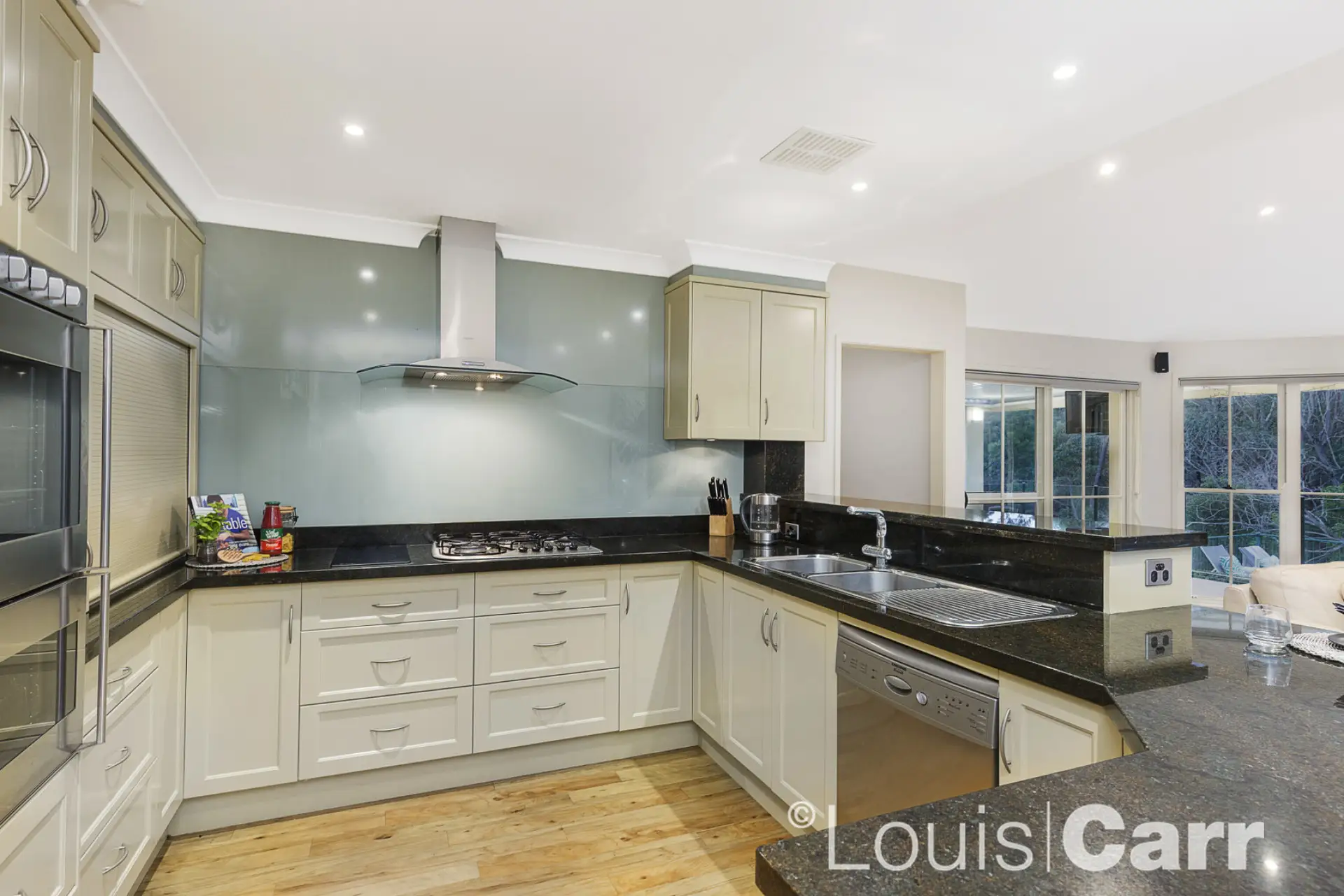 33 Citadel Crescent, Castle Hill NSW, Castle Hill - Thumbnail 8