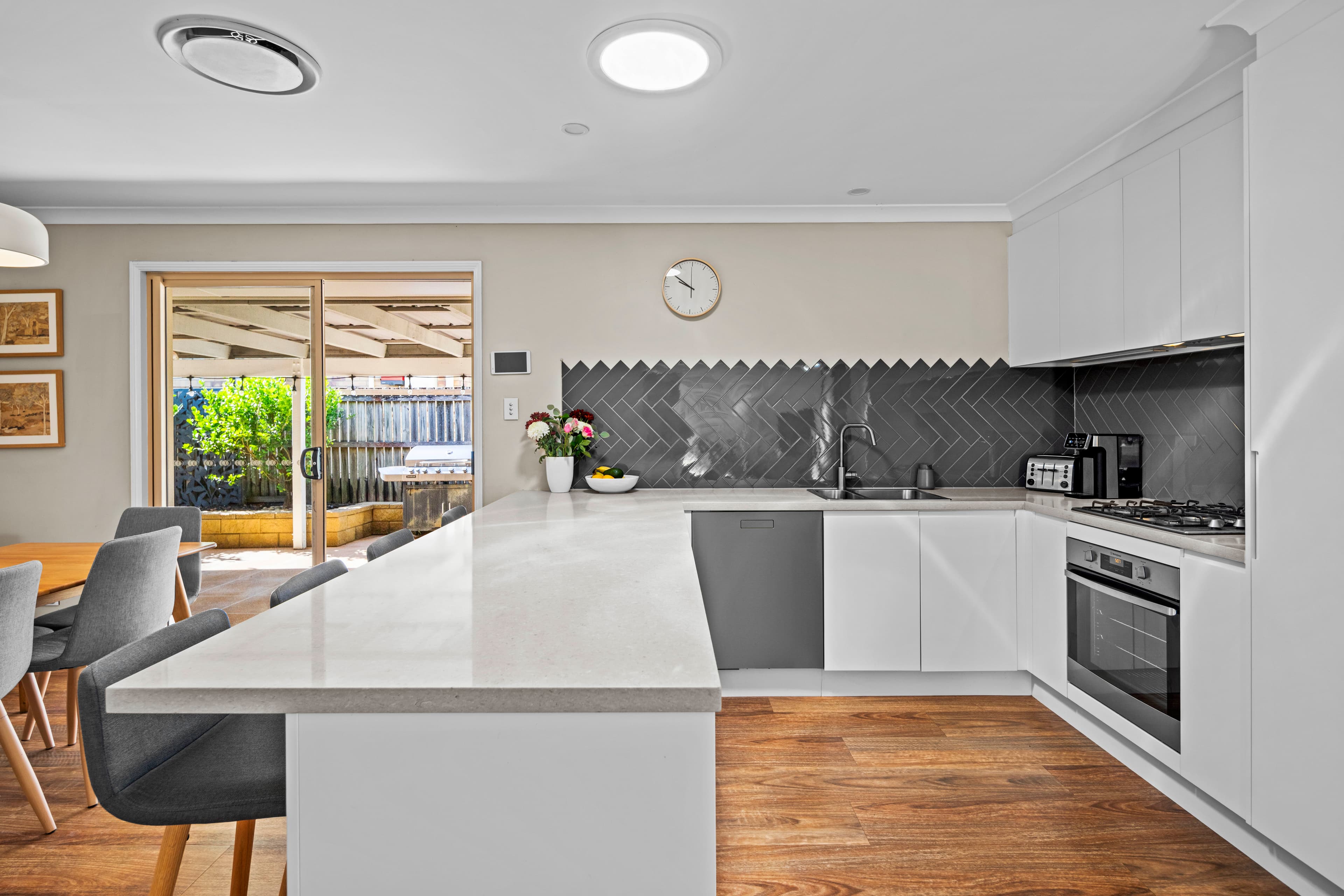 6 Kane Court, Wellington Point, Wellington Point - Thumbnail 5