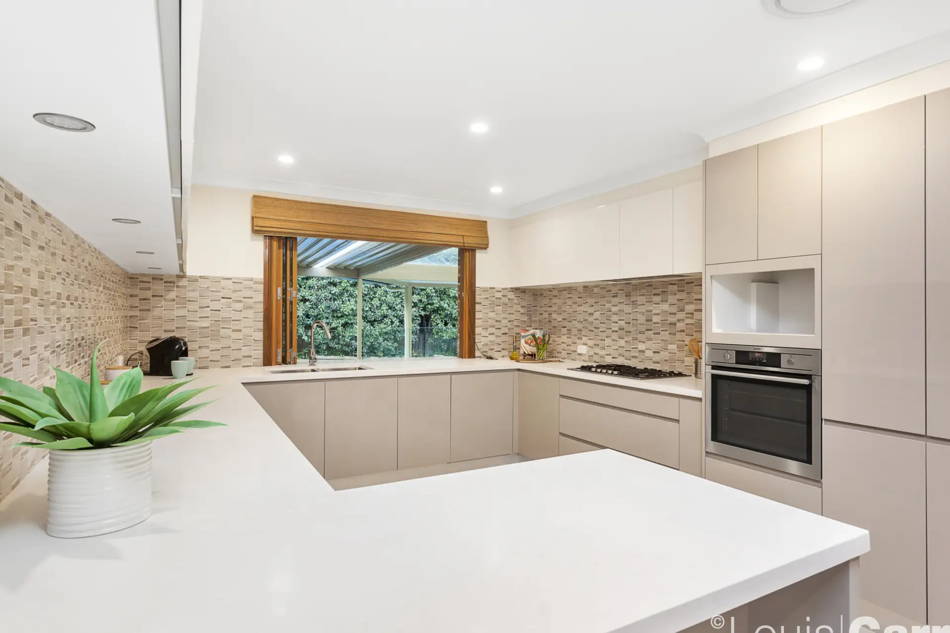14 Fernbank Place, Cherrybrook NSW, Cherrybrook - Thumbnail 3