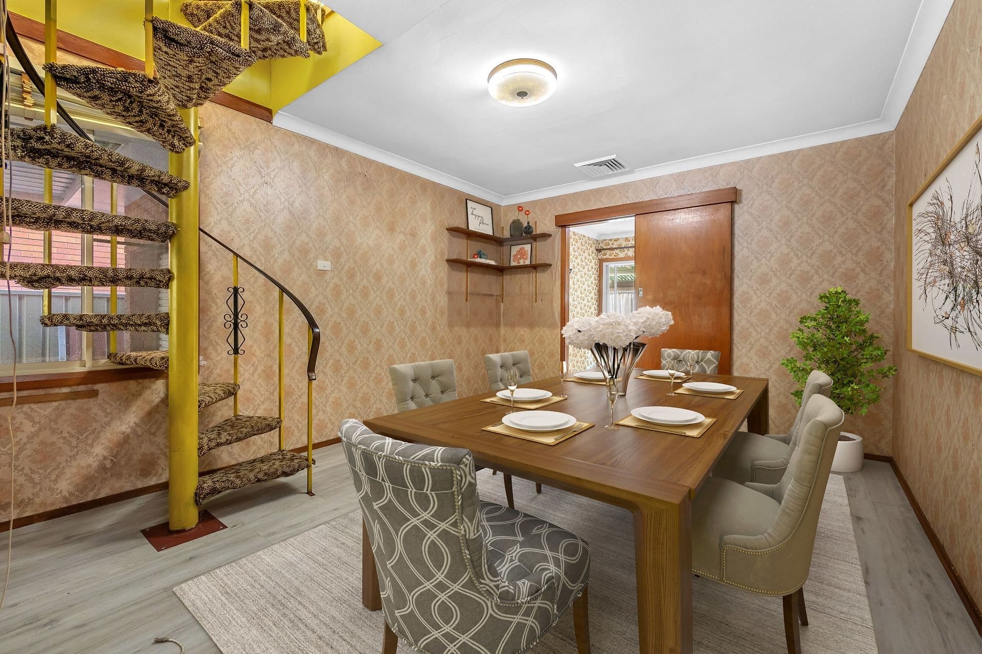 10 Dransfield Avenue, Mascot - Thumbnail 2