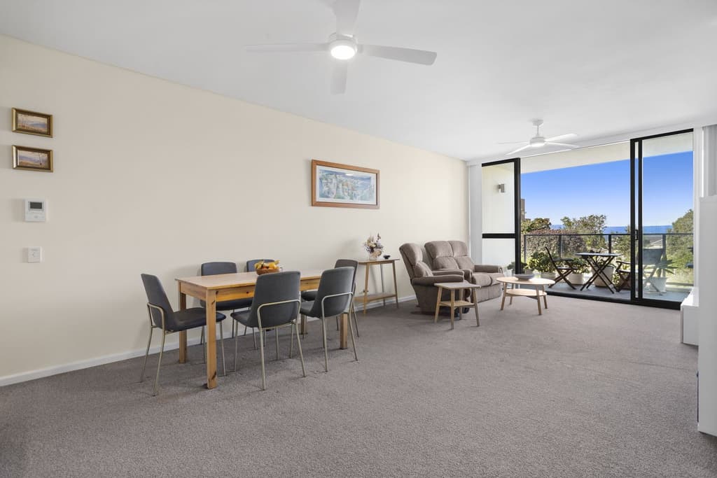 201/1-5 Pine Avenue, Little Bay - Image 1