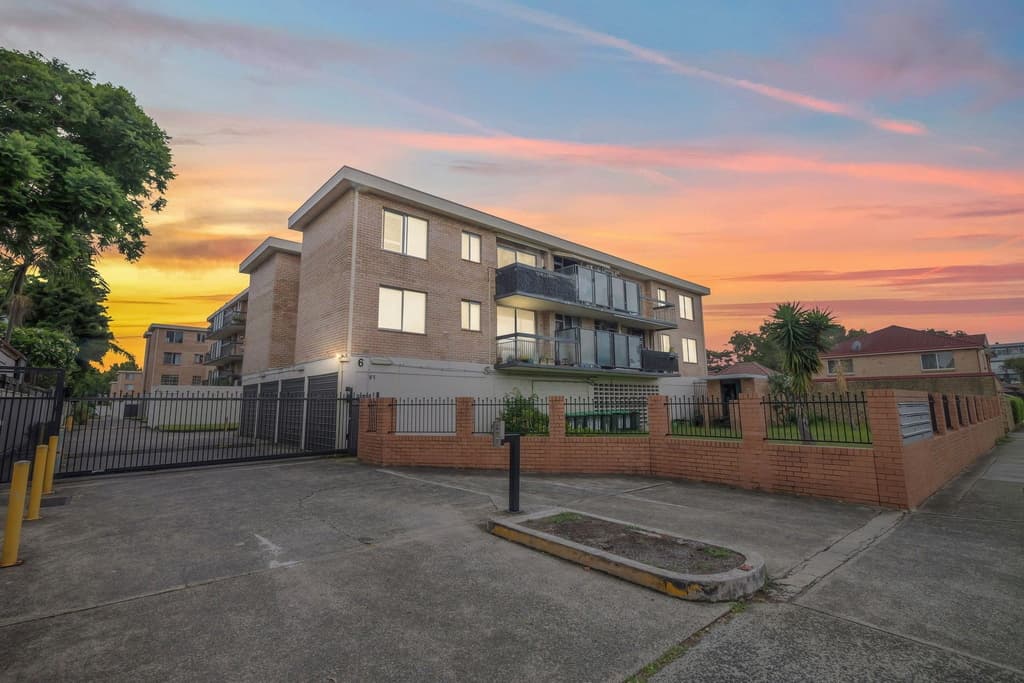 90/6 Middlemiss Street, Rosebery - Image 1