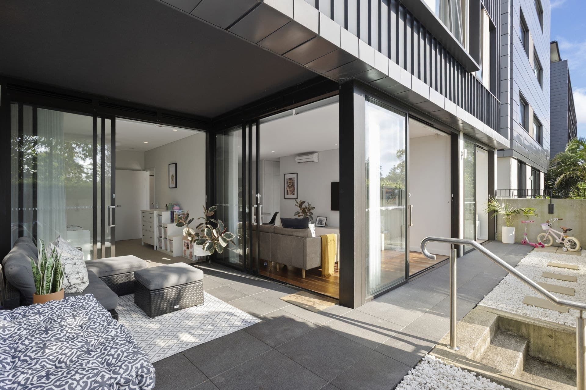 15/4 Galaup Street, Little Bay - Thumbnail 2