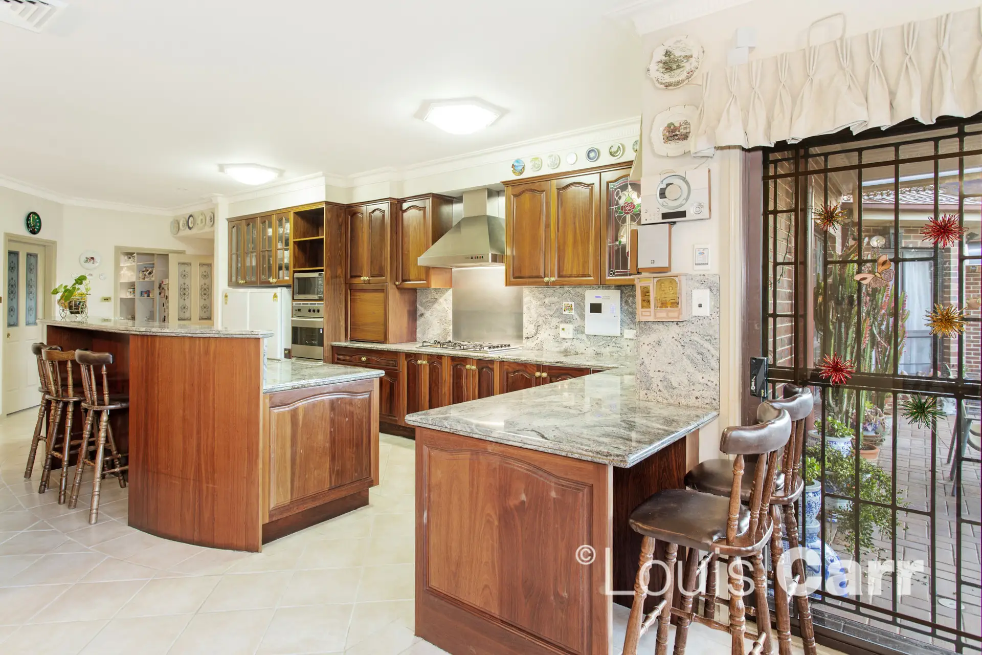 6 Governor Phillip Place, West Pennant Hills NSW, West Pennant Hills - Thumbnail 4