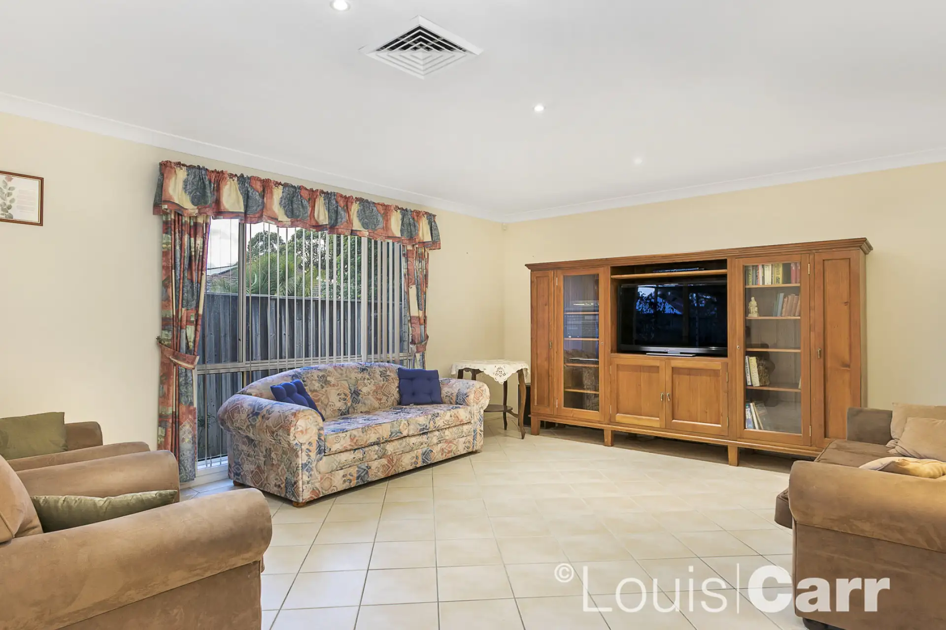 21 Forest Crescent, Beaumont Hills NSW, Beaumont Hills - Thumbnail 4
