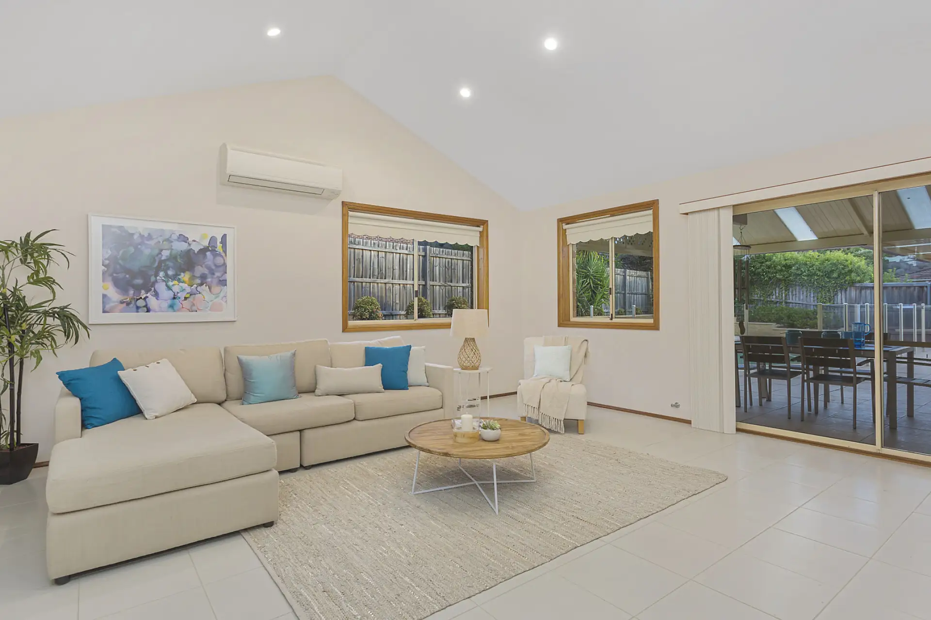 17 Rossian Place, Cherrybrook NSW, Cherrybrook - Thumbnail 3