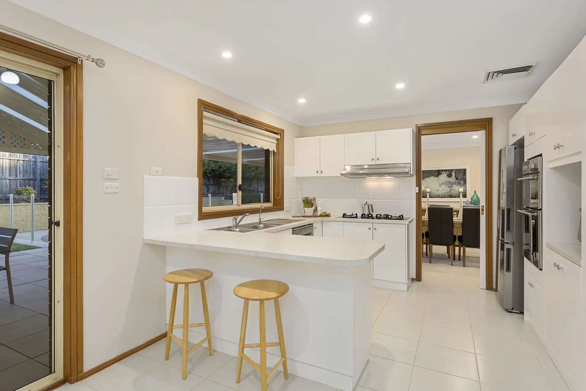 17 Rossian Place, Cherrybrook NSW, Cherrybrook - Thumbnail 4