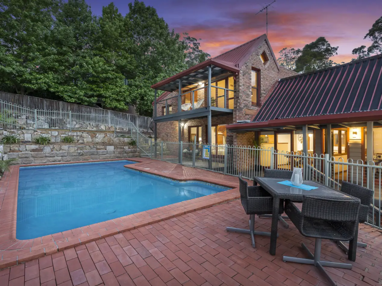 10 Woodglen Place, Cherrybrook NSW, Cherrybrook - Thumbnail 2
