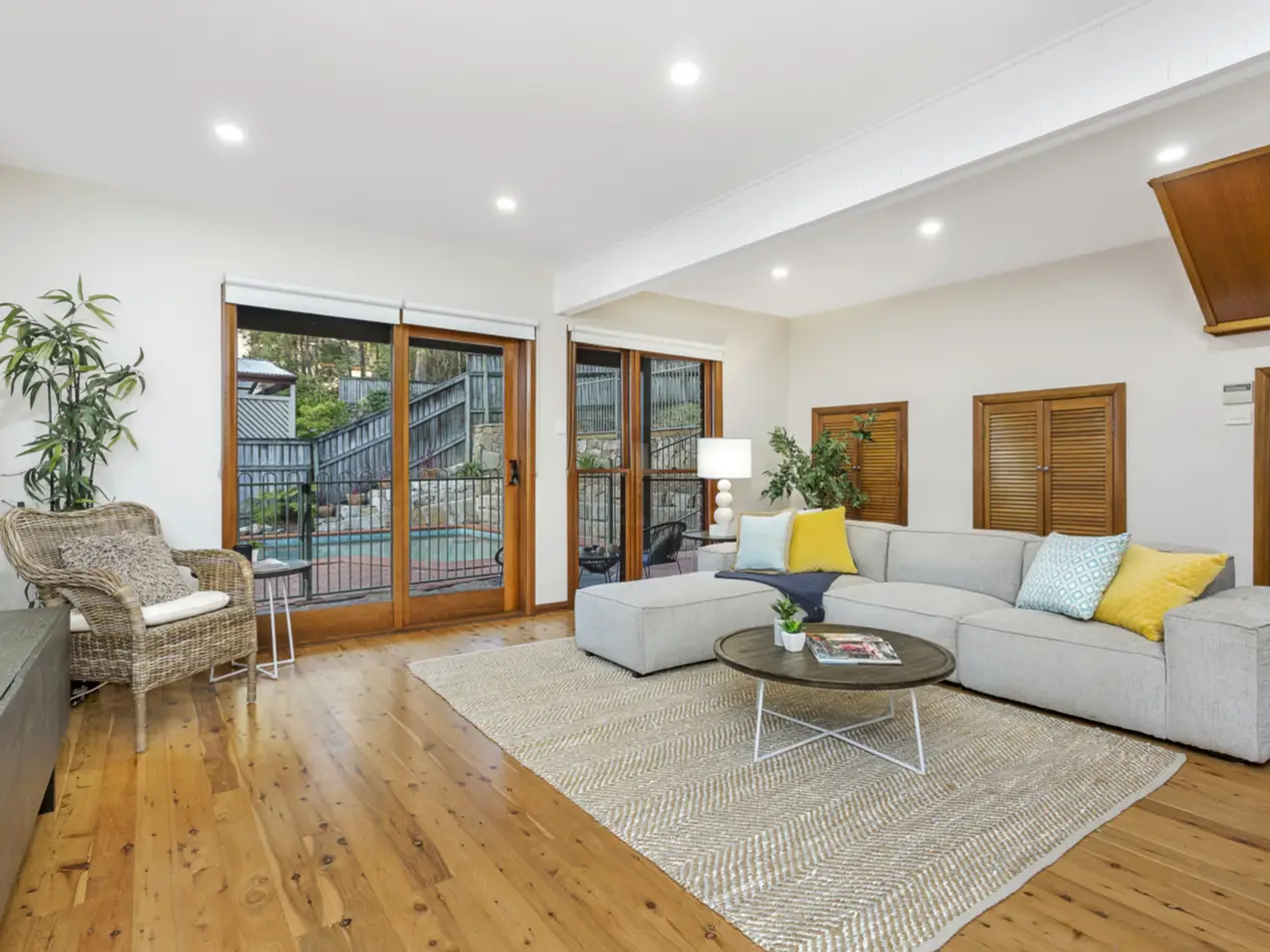 10 Woodglen Place, Cherrybrook NSW, Cherrybrook - Thumbnail 3