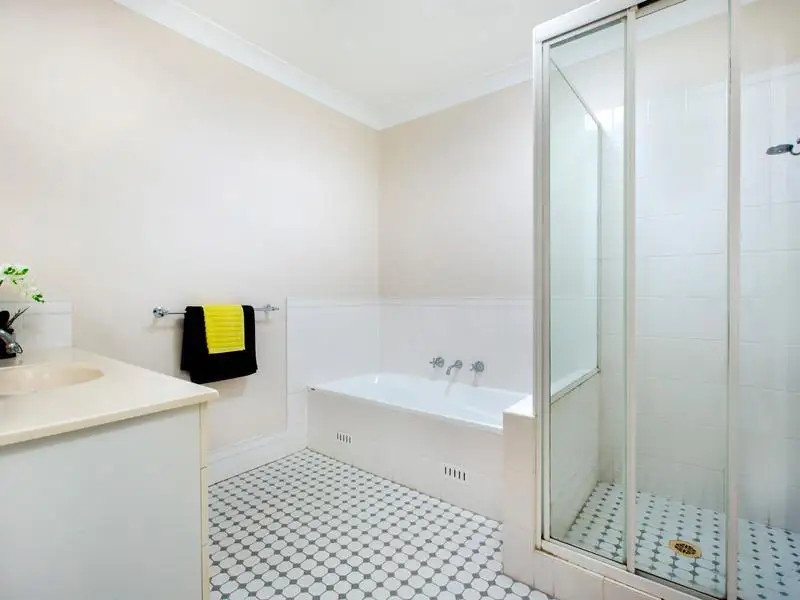29B Kingussie Avenue, Castle Hill NSW, Castle Hill - Thumbnail 6