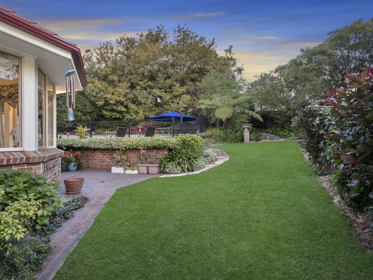 3 Glenshee Place, Glenhaven NSW, Glenhaven - Thumbnail 2