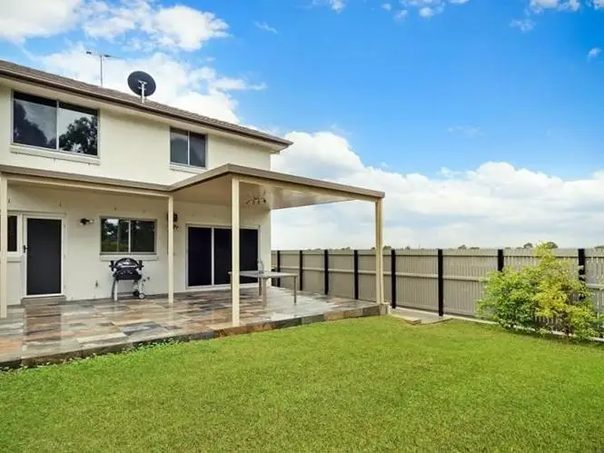 27 Lookout Circuit, Stanhope Gardens NSW, Stanhope Gardens - Thumbnail 2