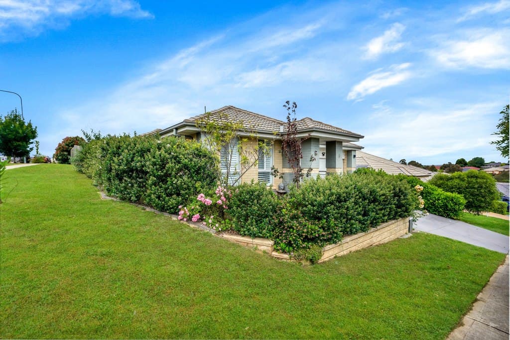 14 Fitzpatrick Street, Goulburn - Image 1