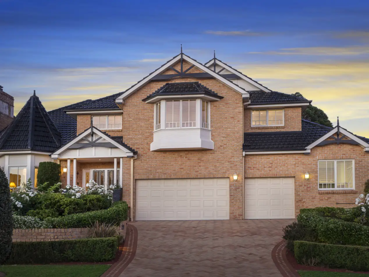 4 Huntingdale Circle, Castle Hill NSW, Castle Hill - Image 1