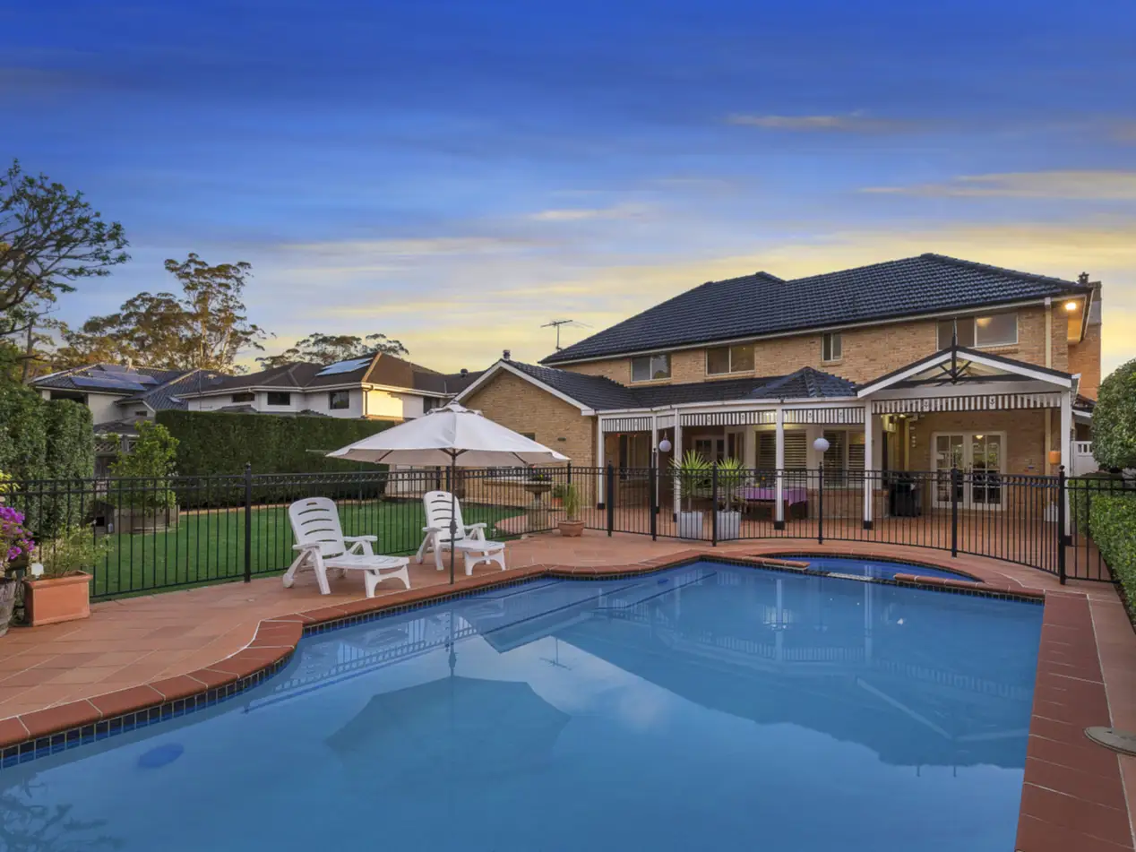 4 Huntingdale Circle, Castle Hill NSW, Castle Hill - Thumbnail 2