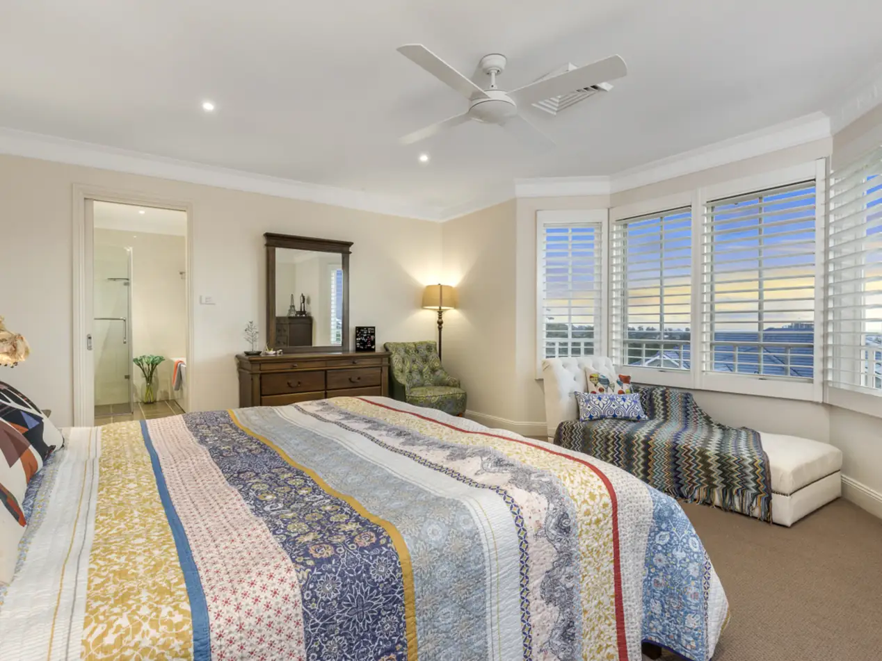 4 Huntingdale Circle, Castle Hill NSW, Castle Hill - Thumbnail 4