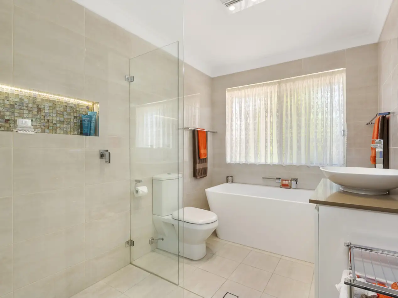 24 Forest Close, Cherrybrook NSW, Cherrybrook - Thumbnail 6