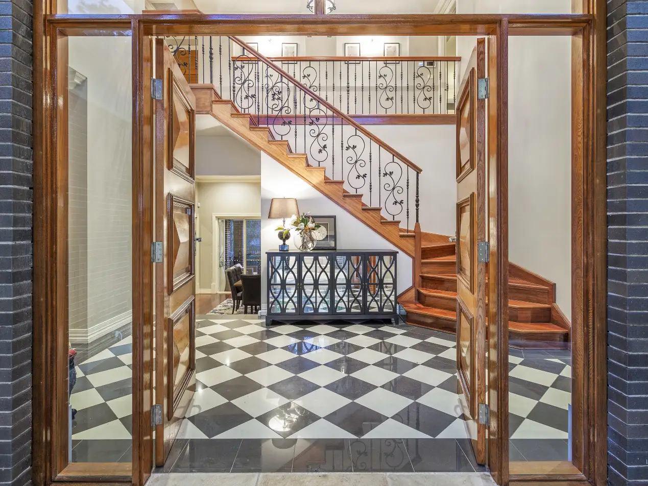 29 Pioneer Place, Castle Hill NSW, Castle Hill - Thumbnail 2