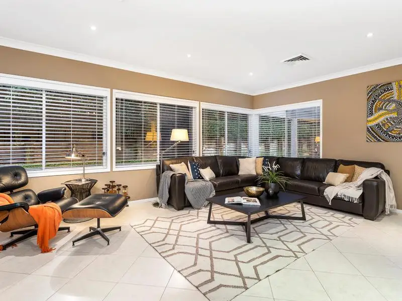 22 Brett Place, West Pennant Hills NSW, West Pennant Hills - Thumbnail 2