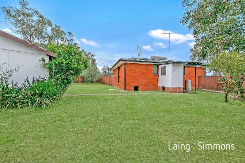 303/10																										Cornelia Road
														
								Toongabbie, NSW 2146, Hebersham - Thumbnail 3